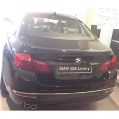 bmw 528i luxury