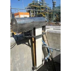 oil skimmer