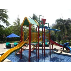 ember tumpah / watersplash keep smile playground