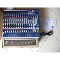 mixer soundcraft efx - 12