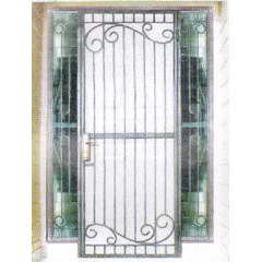 pintu teralis dengan kasa nyamuk
