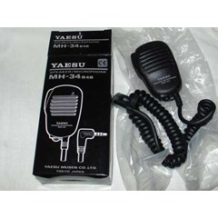 remote speaker microphone yaesu mh-34b4b ( untuk digunakan dengan ht yaesu vx-3r, vx-8gr )