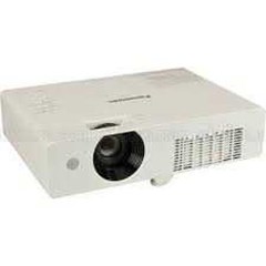 proyektor panasonic pt-tx400a