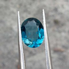batu permata blue topaz london