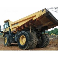 komatsu dump truck hd465-7r tahun 2011