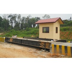jembatan timbang / truck scales / weighbridge