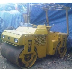 tandem roller sakai sw40
