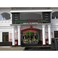papan running text led dispay (teks berjalan) pendopo dan gedung dprd.