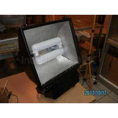 lampu sorot lvd 100watt