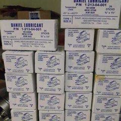 daniel lubricant pn. 1-213-04-001 ( 1 cartoon = 24 stick )