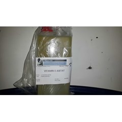 vitamin e asetat , vitamin e cair , alfa tokoferol asetat
