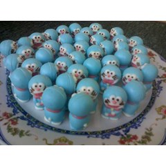 coklat idul fitri 2016 karakter doraemon 3d