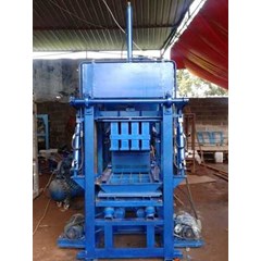 mesin pres/cetak paving block semi automatis
