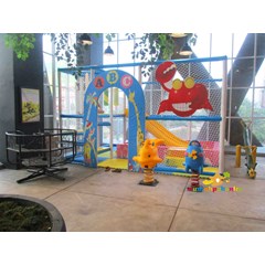 indoor playground rumah makan sampurasun bekasi