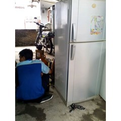 service kulkas gubeng surabaya