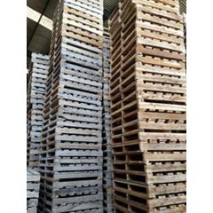 pallet kayu ukuran 110 x 140 x 16 cm fourway kode: pk-4-055