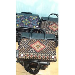 tas laptop, training dan souvenir bahan kulit dan kulit sintetis