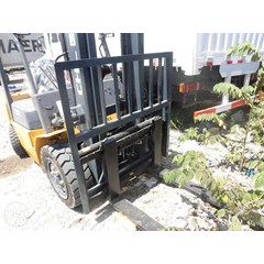 royal forklift diesel lpg di surabaya jakarta semarang kediri