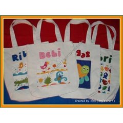 goody bag bahan blacu ukuran : 35 x 44 cm 