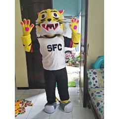 maskot kostum sma ponorogo