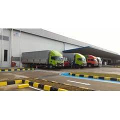 gudang / warehouse / distribution center mm2100 cibitung cikarang 