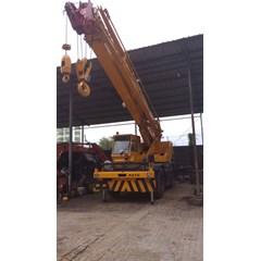 sewa roughter mobile crane kato 25 ton jawa timur
