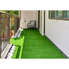 rumput sintetis dekorasi rumah