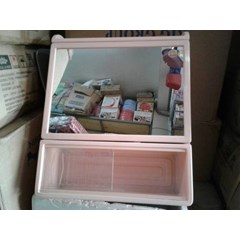 mirror box kotak cermin rias gantung