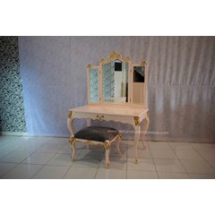 meja rias warna cream duco 