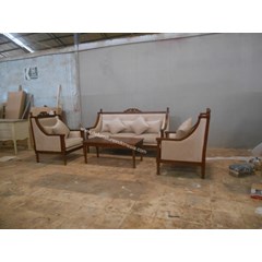 set sofa ruang tamu 311 dengan meja terlaris kerajinan kayu