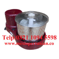 mesin pemasta halus kakao (refining)