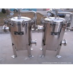 14. housing filter (filter air)