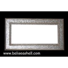 frame mirror big from mosaic shell / bingkai kaca besar dari mosaik kerang 