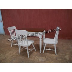 kerajinan kayu kursi makan white satu set 