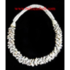 necklace shell jewelry native art decor / kalung kerang perhiasan