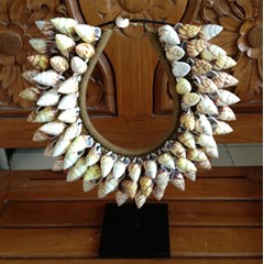 shell inlay from shell land snailkulit buatantangandarikulitsiputtanah