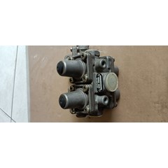 menjual dijual 9347021100 wabco sparepart renault sparepart truk hp 081310011108
