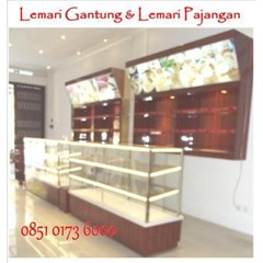 lemari gantung & lemari pajangan