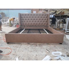 kerajinan kayu tempat tidur minimalis brown 