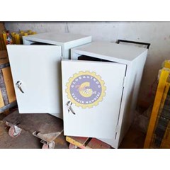lemari penyimpan spesimen serangga | insect specimen cabinet