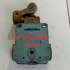 telemecanique xck-m1d21 swicth sparepart truk limit swicth 