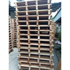 pallet kayu kemasan besar