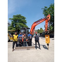 for rental pc50 breaker lokasi jawa timur dan jawa tengah