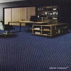 karpet polos motif elegan