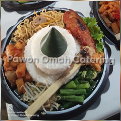 nasi tumpeng mini di jombang