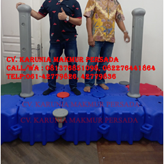 kubus apung ( floating cubes) untuk perlengkapan dermaga / pariwisata
