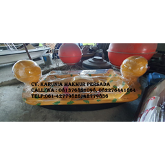 sepeda air bebek / perahu dan sampan wisata kapasitas 6 orang