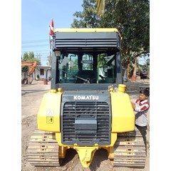 sewa alat berat dozer komatsu d31px-22 tahun 2023