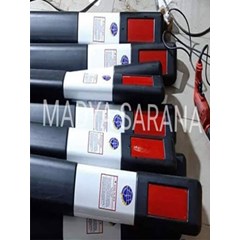 delineator plastik reflektif egp-hip,patok pengarah jalan