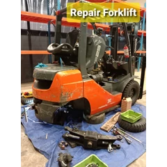 jasa repair dan maintenance diesel forklift